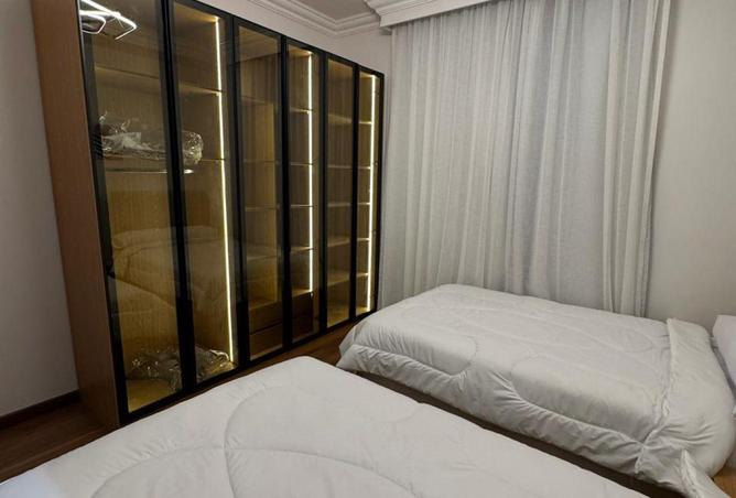 8700017 - Property Image 2