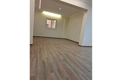 Apartment - 3 Bedrooms - 3 Bathrooms for rent in Omar Ibn Al Khattab St. - Almazah - Heliopolis - Masr El Gedida - Cairo