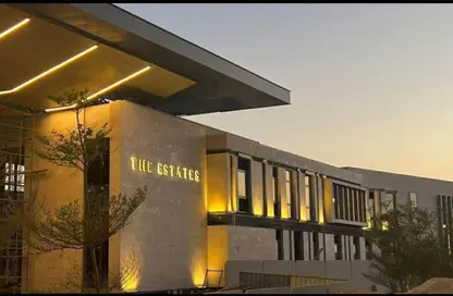 Townhouse - 3 Bedrooms - 4 Bathrooms for sale in The Estates - Sheikh Zayed Compounds - Sheikh Zayed City - Giza