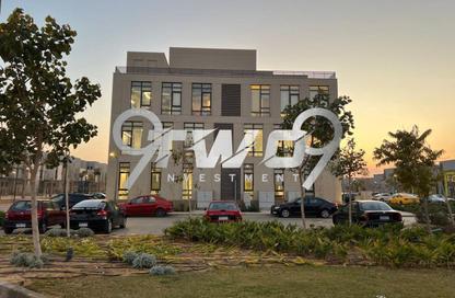 Office Space - Studio - 2 Bathrooms for sale in District 5 - 5th Settlement Compounds - The 5th Settlement - New Cairo City - Cairo