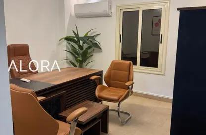 مساحات مكتبية - 3 غرف نوم - 2 حمامات للايجار في شارع الامل - الشيخ زايد - الجيزة