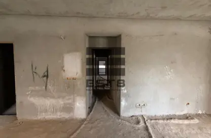 Apartment - 3 Bedrooms - 3 Bathrooms for sale in Hyde Park - New Cairo City - Cairo