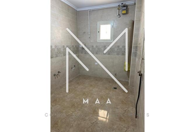 8683689 - Property Image 3