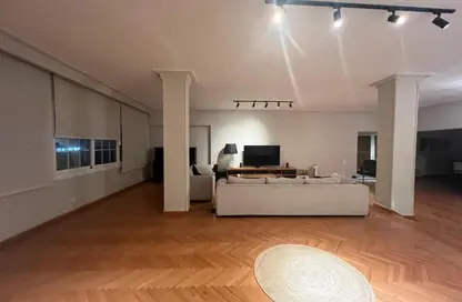 شقة - 4 غرف نوم - 3 حمامات للايجار في شارع الحريه - الماظة - مصر الجديدة - القاهرة