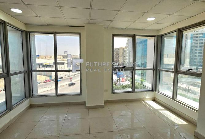 102912304 - Property Main Image