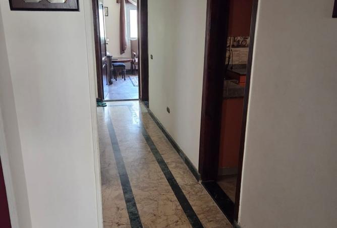 99408330 - Property Image 2