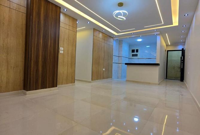 8620249 - Property Image 2