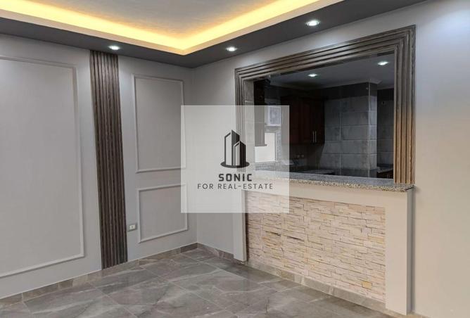 107966375 - Property Image 2
