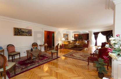 Apartment - 4 Bedrooms - 4 Bathrooms for sale in Kafr Abdo - Roushdy - Hay Sharq - Alexandria Apartment - 4 Bedrooms - 4 Bathrooms for sale in Kafr Abdo - Roushdy - Hay Sharq - Alexandria