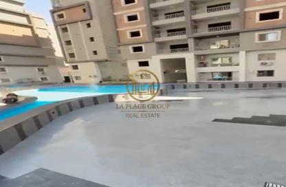 شقة - 2 غرف نوم - 2 حمامات للبيع في طريق المقطم القطاميه - الهضبة الوسطي - المقطم - القاهرة