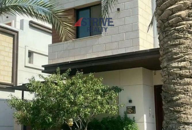 99799051 - Property Image 2