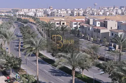 (بنتهاوس  (روف - 3 غرف نوم - 4 حمامات للايجار في سيراس - اب تاون كايرو - المقطم - القاهرة