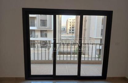 Apartment - 2 Bedrooms - 2 Bathrooms for sale in Moon Residences - Fifth Square - The 5th Settlement - New Cairo City - Cairo