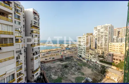 شقة - 3 غرف نوم - 3 حمامات للبيع في شارع محمود الديب - زيزينيا - حي شرق - الاسكندرية