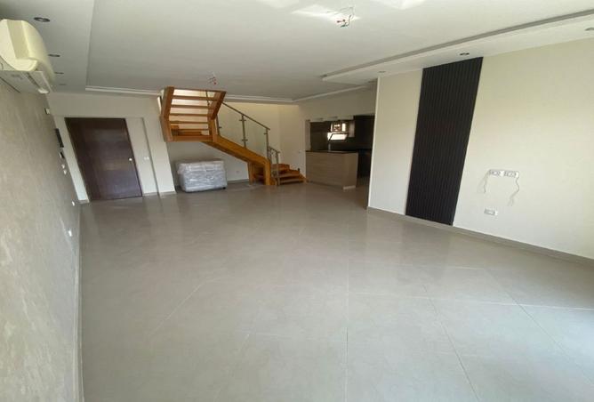 8505204 - Property Image 2