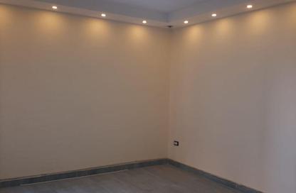 Apartment - 2 Bedrooms - 2 Bathrooms for rent in Khalf Hadayek El Obour St. - Roxy - Heliopolis - Masr El Gedida - Cairo