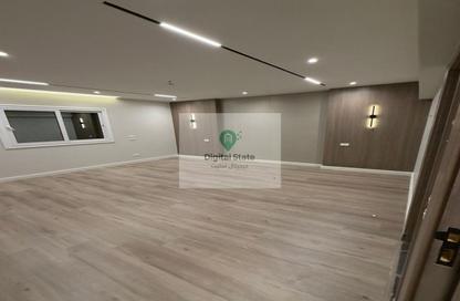 Apartment - 3 Bedrooms - 3 Bathrooms for sale in Mahmoud Awad St. - 6th Zone - Nasr City - Cairo