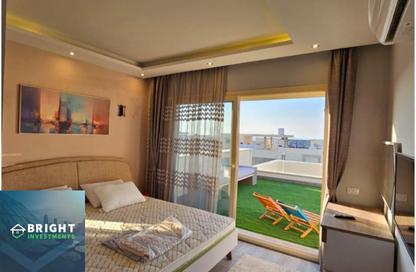 شاليه - 5 غرف نوم - 4 حمامات للبيع في هاسييندا وايت - سيدي عبد الرحمن - الساحل الشمالي