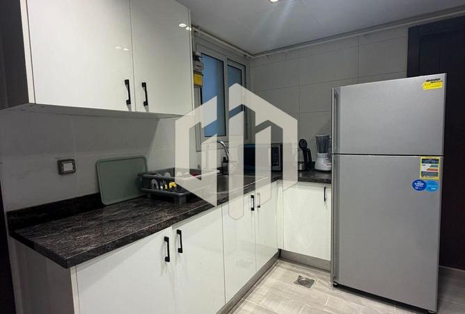 81828379 - Property Image 2