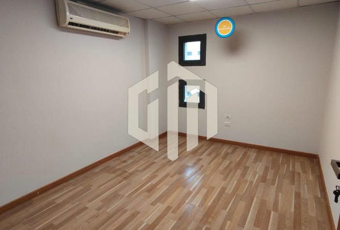 8639291 - Property Image 3