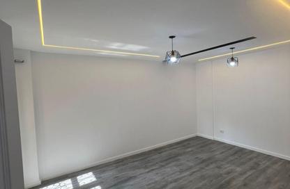 Apartment - 2 Bedrooms - 1 Bathroom for sale in El Rehab Extension - Al Rehab - New Cairo City - Cairo