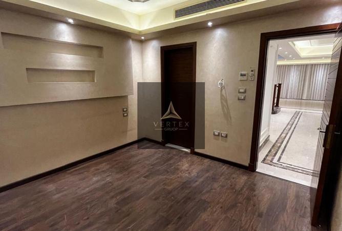 106575906 - Property Image 3
