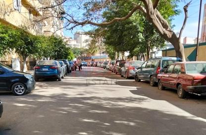 شقة - 2 غرف نوم - 1 حمام للبيع في سموحة - حي شرق - الاسكندرية