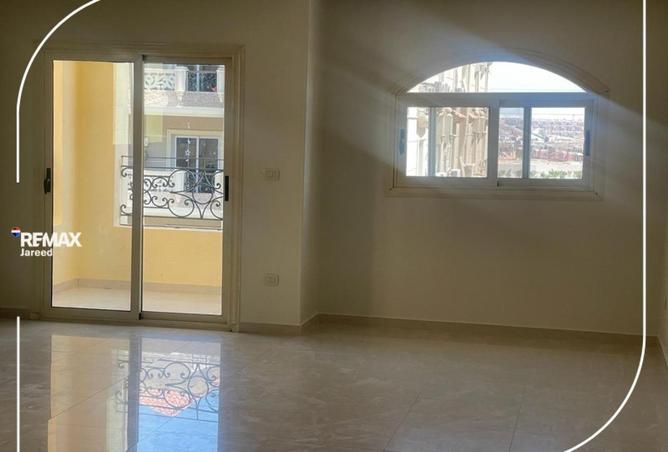 8611665 - Property Image 3