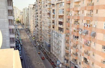 Apartment - 3 Bedrooms - 3 Bathrooms for rent in Saba Basha - Hay Sharq - Alexandria