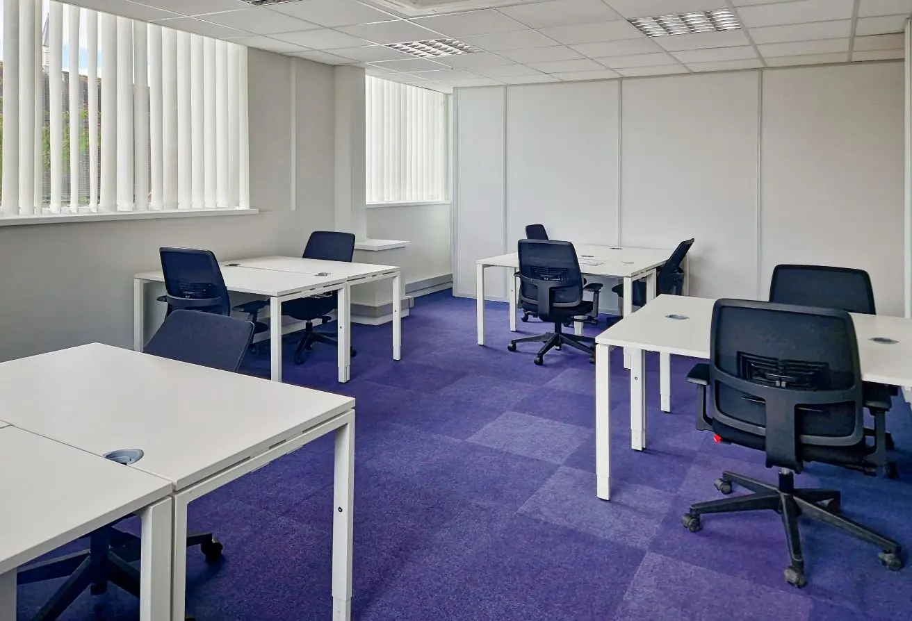 83987978 - Property Main Image