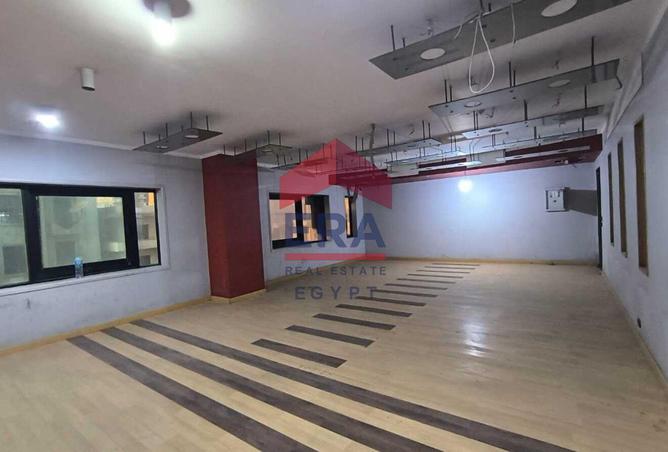 54762982 - Property Image 3