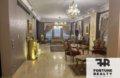 Villa - 4 Bedrooms - 4 Bathrooms for sale in Garden Residence - Hyde Park - New Cairo City - Cairo