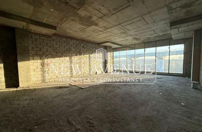 Office Space - Studio - 1 Bathroom for rent in Golden Gate - South Teseen St. - The 5th Settlement - New Cairo City - Cairo