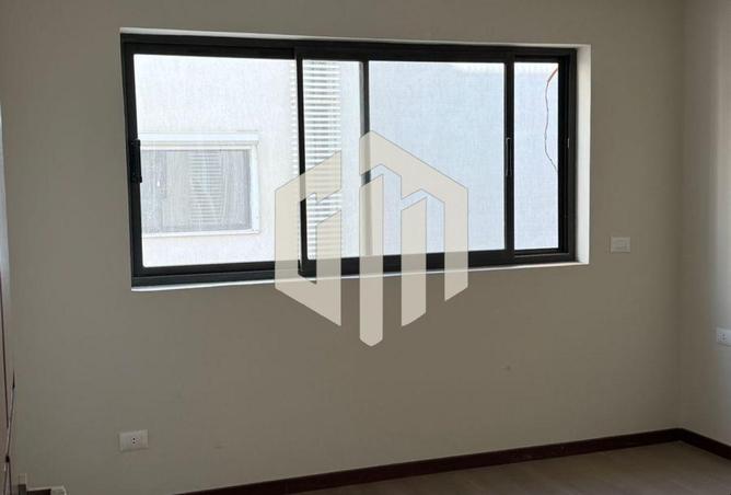 82097681 - صورة العقار 3