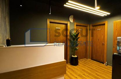 Clinic - Studio - 2 Bathrooms for rent in Sway Mall - Mohamed Naguib Axis - North Investors Area - New Cairo City - Cairo
