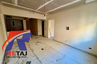 Apartment - 3 Bedrooms - 3 Bathrooms for sale in District 4 - The 5th Settlement - New Cairo City - Cairo