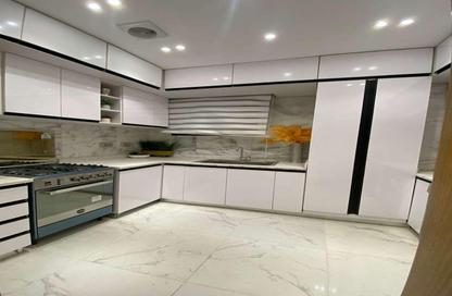 Apartment - 3 Bedrooms - 3 Bathrooms for sale in R5 - New Capital City - Cairo