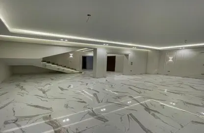 فيلا - 4 غرف نوم - 4 حمامات للايجار في مون ريزيدنس - فيفث سكوير - التجمع الخامس - مدينة القاهرة الجديدة - القاهرة