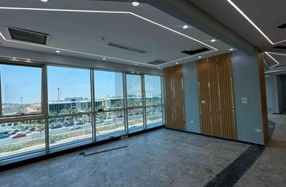 Office Space - Studio - 1 for sale in North Plus Mall - North Teseen St. - The 5th Settlement - New Cairo City - Cairo