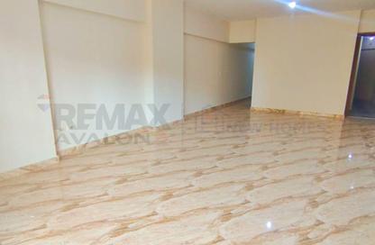 Apartment - 3 Bedrooms - 1 Bathroom for sale in Mostafa Kamel Tunnel - Mustafa Kamel - Hay Sharq - Alexandria