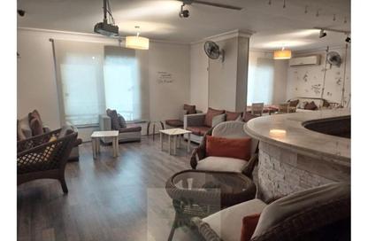 Full Floor - Studio - 5 Bathrooms for sale in Elhamy Al Kerdany St. - Dokki - Giza
