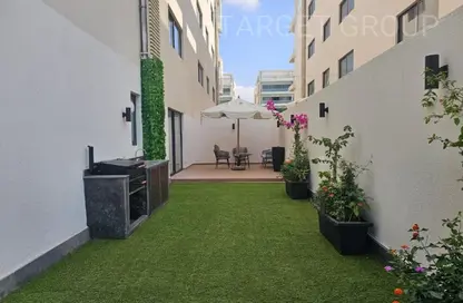 Apartment - 2 Bedrooms - 2 Bathrooms for sale in Lake View Residence - 5th Settlement Compounds - The 5th Settlement - New Cairo City - Cairo