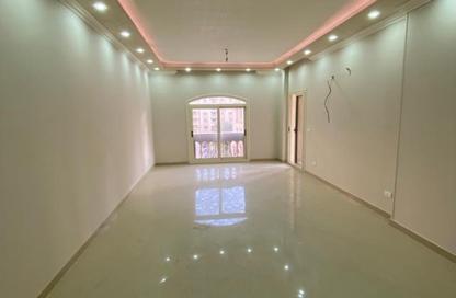 Apartment - 3 Bedrooms - 2 Bathrooms for sale in Leila - North Investors Area - New Cairo City - Cairo
