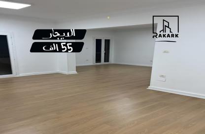 مساحات مكتبية - استوديو - 3 حمامات للايجار في مساكن شيراتون - شيراتون المطار - النزهة - القاهرة