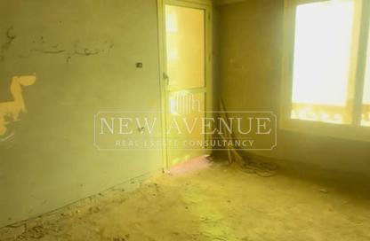 Apartment - 3 Bedrooms - 2 Bathrooms for sale in Hyde Park Business District Mall - South Teseen St. - The 5th Settlement - New Cairo City - Cairo Apartment - 3 Bedrooms - 2 Bathrooms for sale in Hyde Park Business District Mall - South Teseen St. - The 5th Settlement - New Cairo City - Cairo