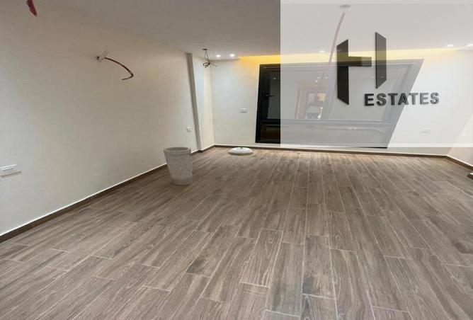 69823455 - Property Image 2