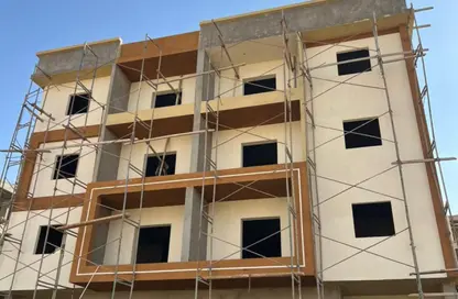 Apartment - 3 Bedrooms - 2 Bathrooms for sale in Bait Alwatan - The 5th Settlement - New Cairo City - Cairo