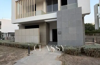 فيلا - 5 غرف نوم - 6 حمامات للبيع في جولز - طريق مصر اسكندرية الصحراوي - مدينة 6 أكتوبر - الجيزة