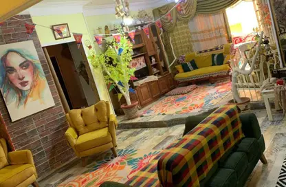 شقة - 3 غرف نوم - 2 حمامات للبيع في الحي الاول - الشيخ زايد - الجيزة