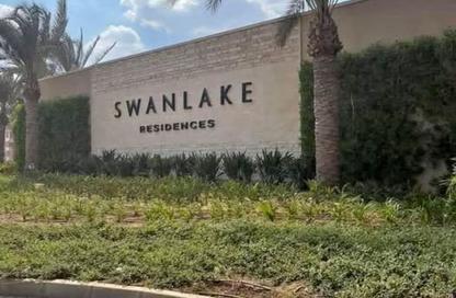 Villa - 4 Bedrooms - 3 Bathrooms for sale in Swan Lake Residence - 5th Settlement Compounds - The 5th Settlement - New Cairo City - Cairo